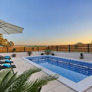 Punta Garden Pool House Posedarje